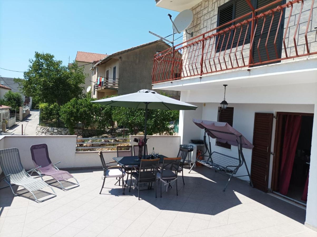 פודסטראנה Apartment Josip מראה חיצוני תמונה