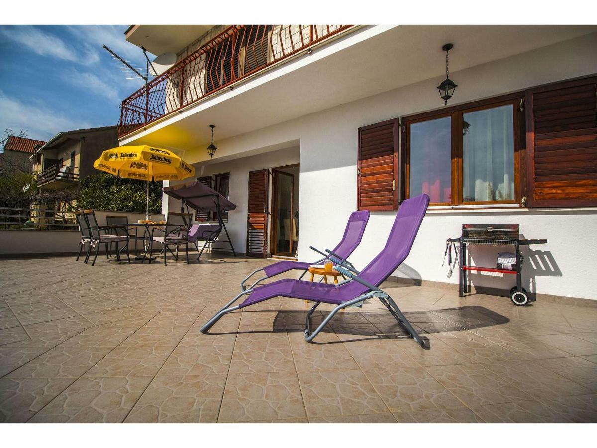 פודסטראנה Apartment Josip מראה חיצוני תמונה